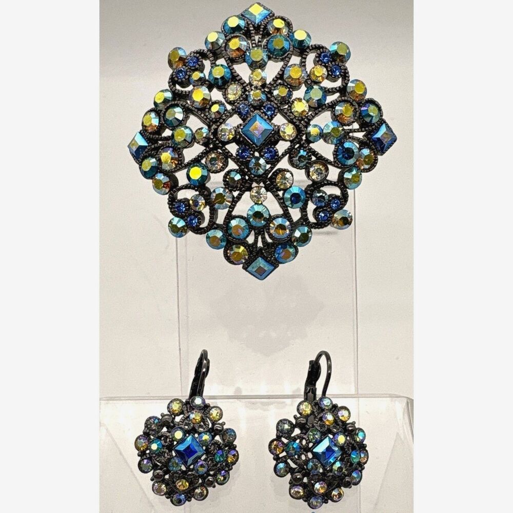 Joan Rivers Blue Rhinestone Brooch Earrings Set AB crystals classic collection